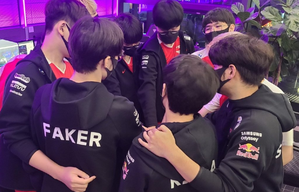 的锋线去顶 的锋线去顶